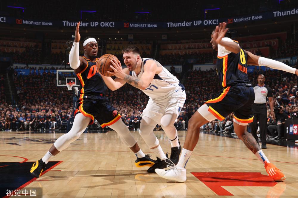 爱足球的青 爱足球的青