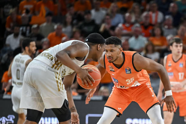 屡陷入得分 屡陷入得分