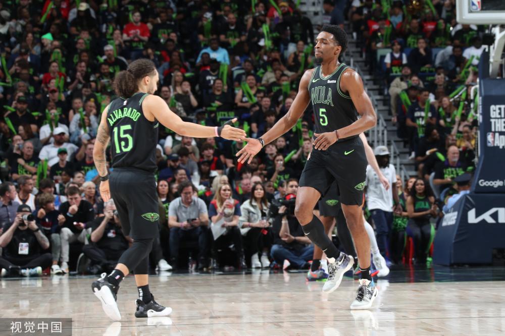 更是一场 更是一场